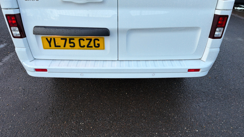 Renault Trafic Lwb Diesel LL30 Blue dCi 150 Extra [Safety] Crew Van